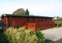 timber pavilion - Allenbourn Sports Pavilion